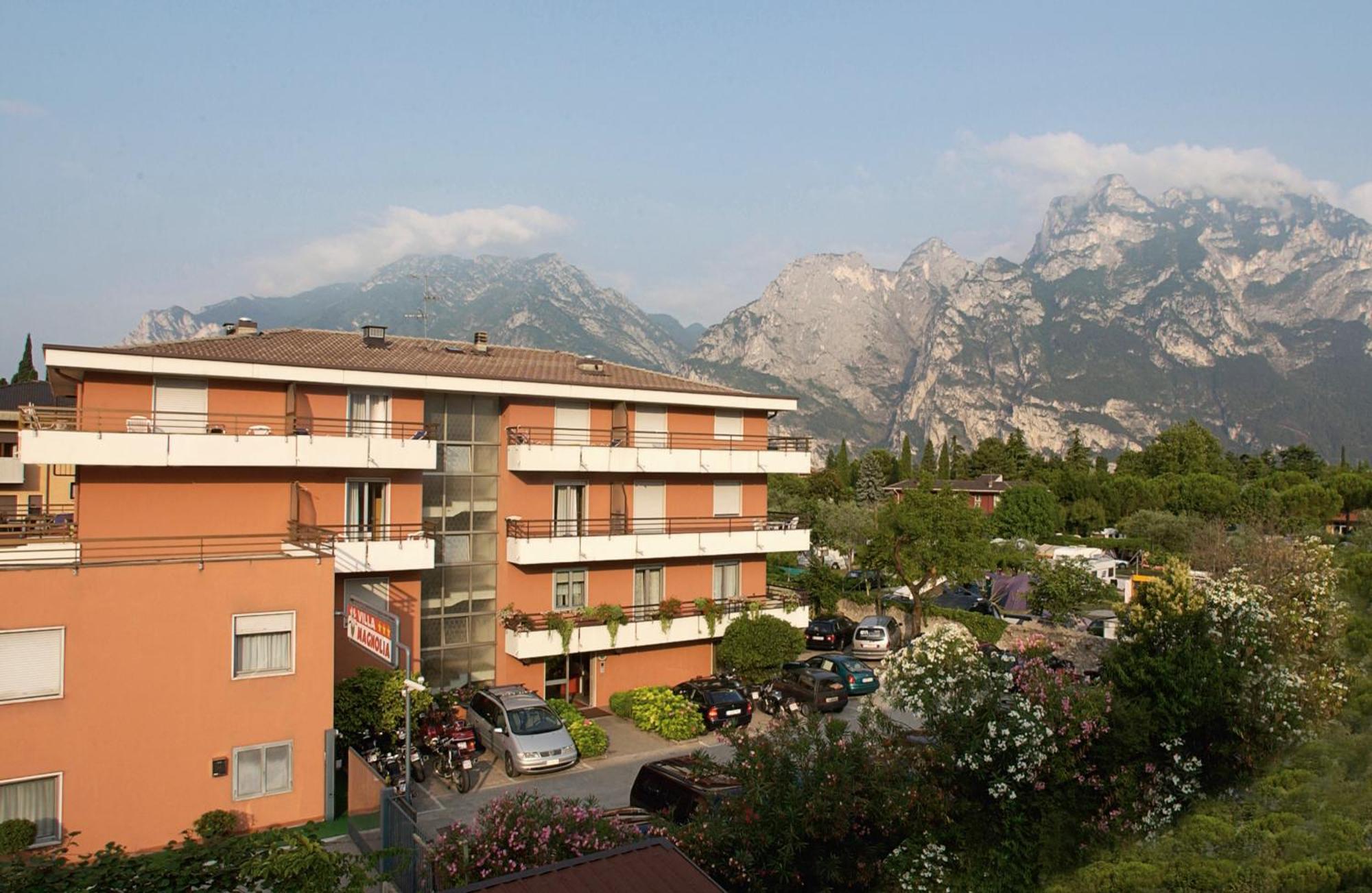טורבולה Hotel Garni Villa Magnolia מראה חיצוני תמונה