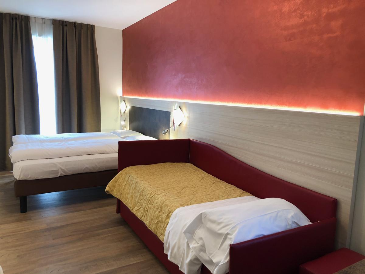 טורבולה Hotel Garni Villa Magnolia מראה חיצוני תמונה