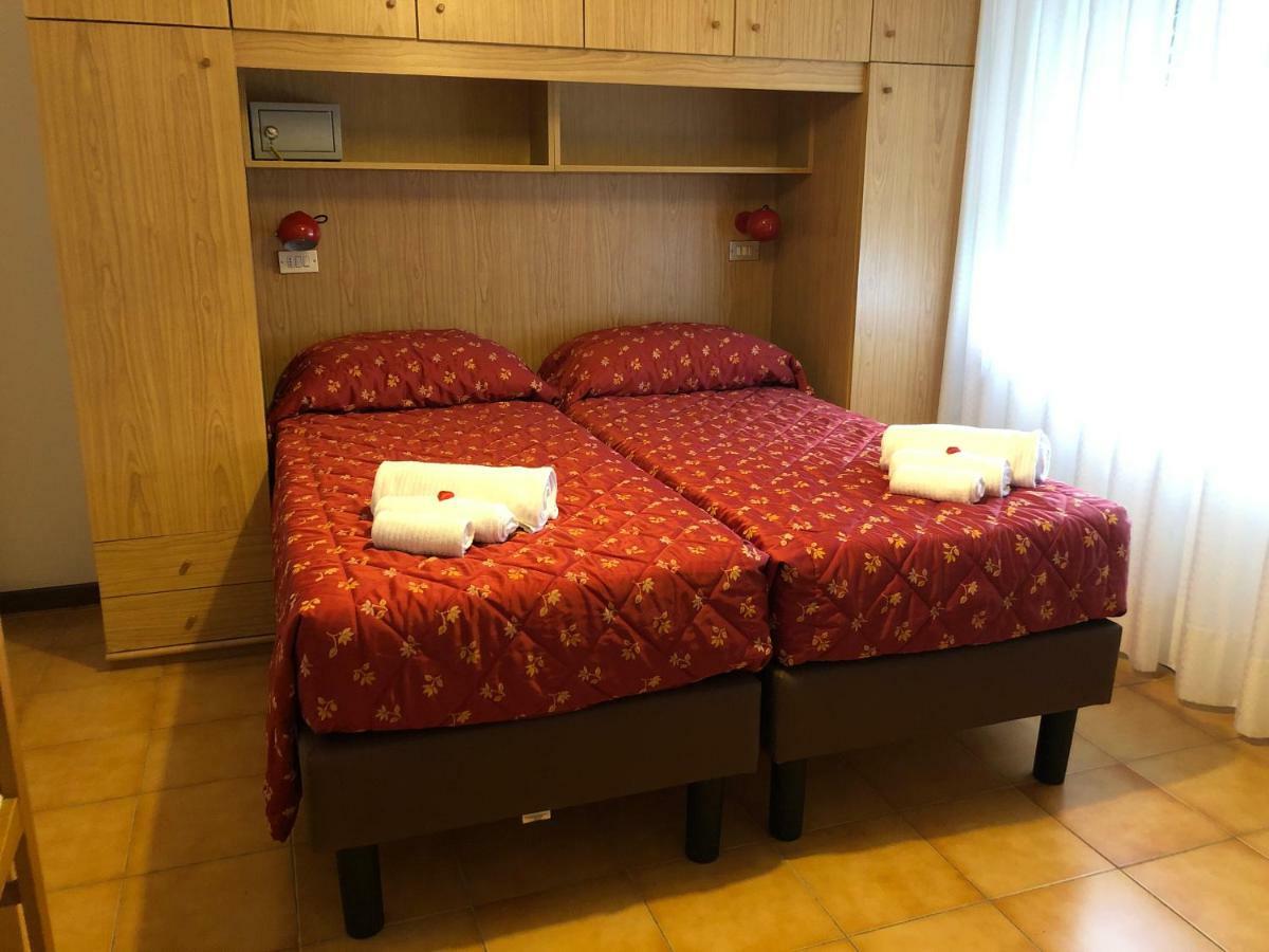 טורבולה Hotel Garni Villa Magnolia מראה חיצוני תמונה
